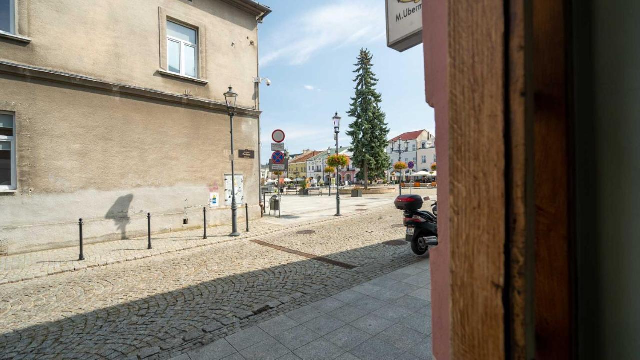 Apartament Rynek 22 Krosno Bagian luar foto